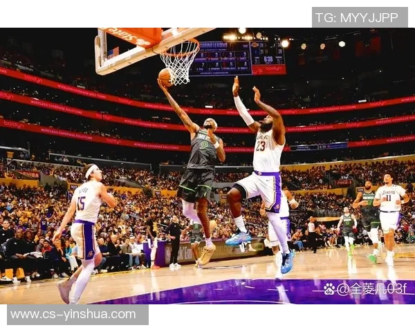 库里空砍22分未能救主,湖人遭遇68分惨败,巴克利直言:这是史无前例的耻辱! 库里空砍22分未能救主,湖人遭遇68分惨败,巴克利直言:这是史无前例的耻辱!