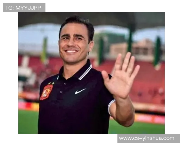 恒大主帅卡纳瓦罗接受采访:将全力备战新赛季,冲击中超冠军! 恒大主帅卡纳瓦罗接受采访:将全力备战新赛季,冲击中超冠军!